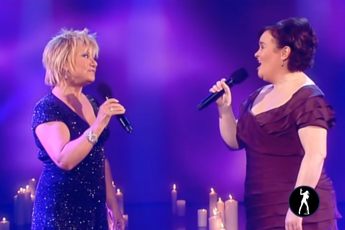 Susan Boyle singing with Elaine Paige