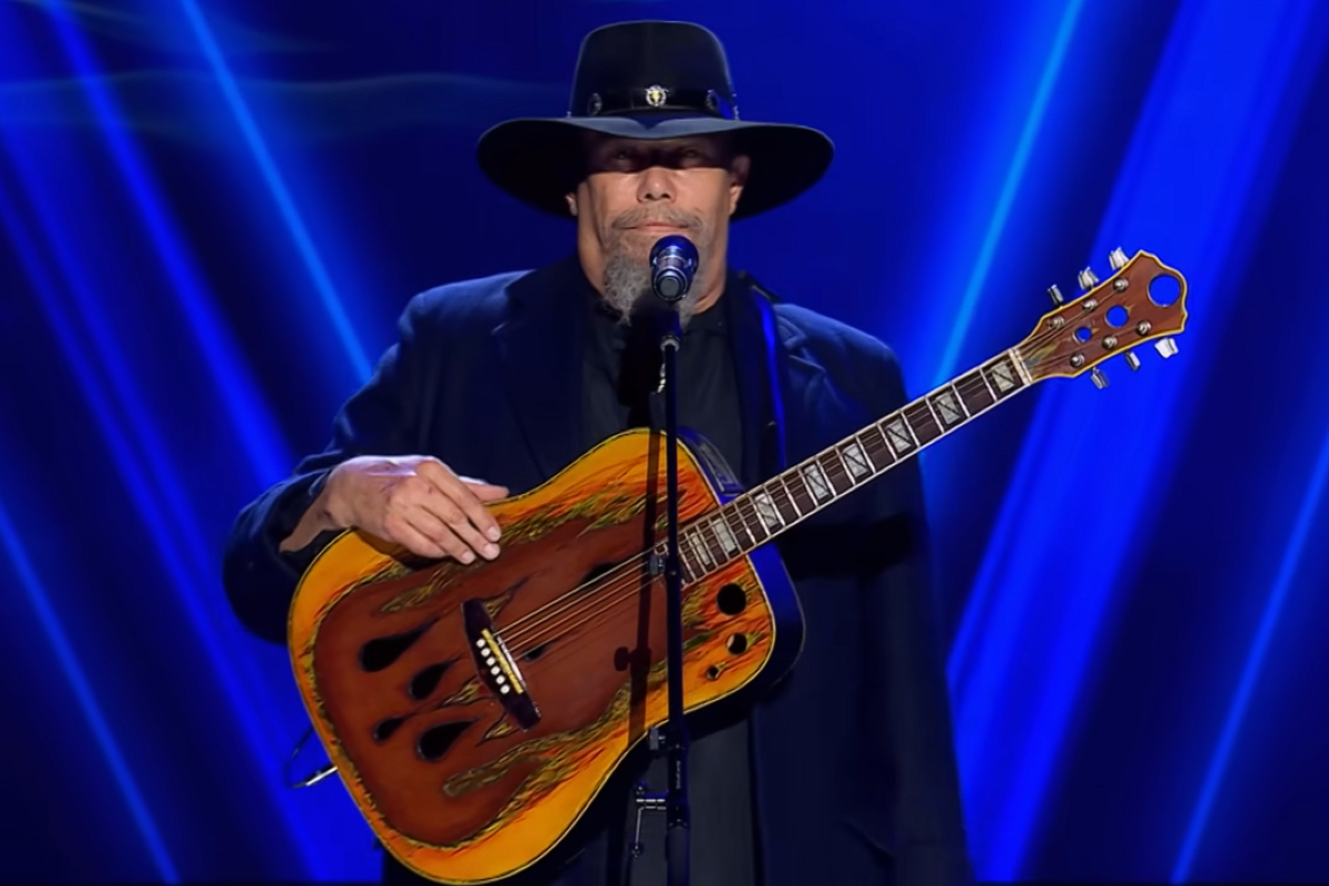 Dan Daniels sings ‘Ring of Fire’ by Johnny Cash On The Voice - Music Alley