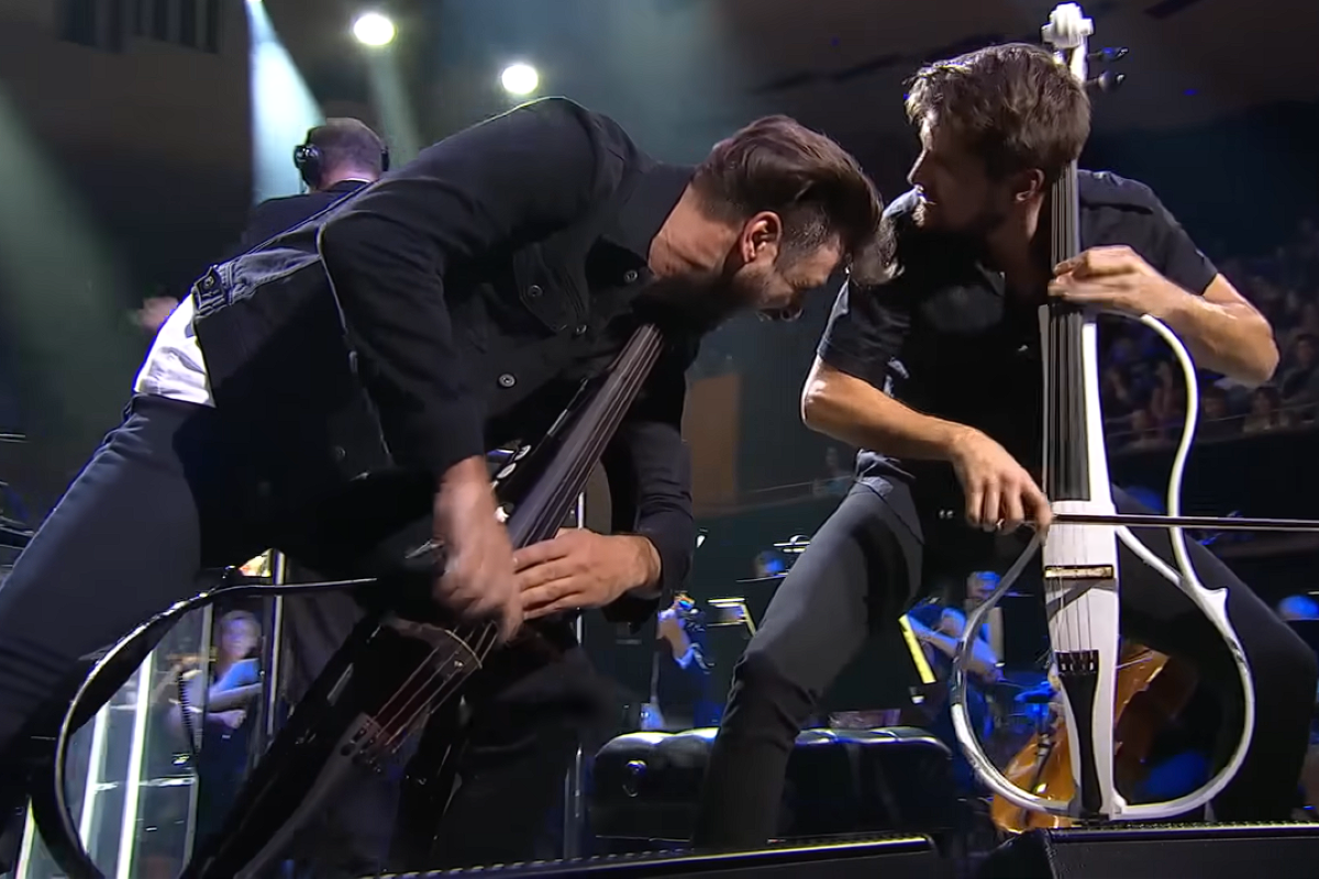 2cellos performing at concert