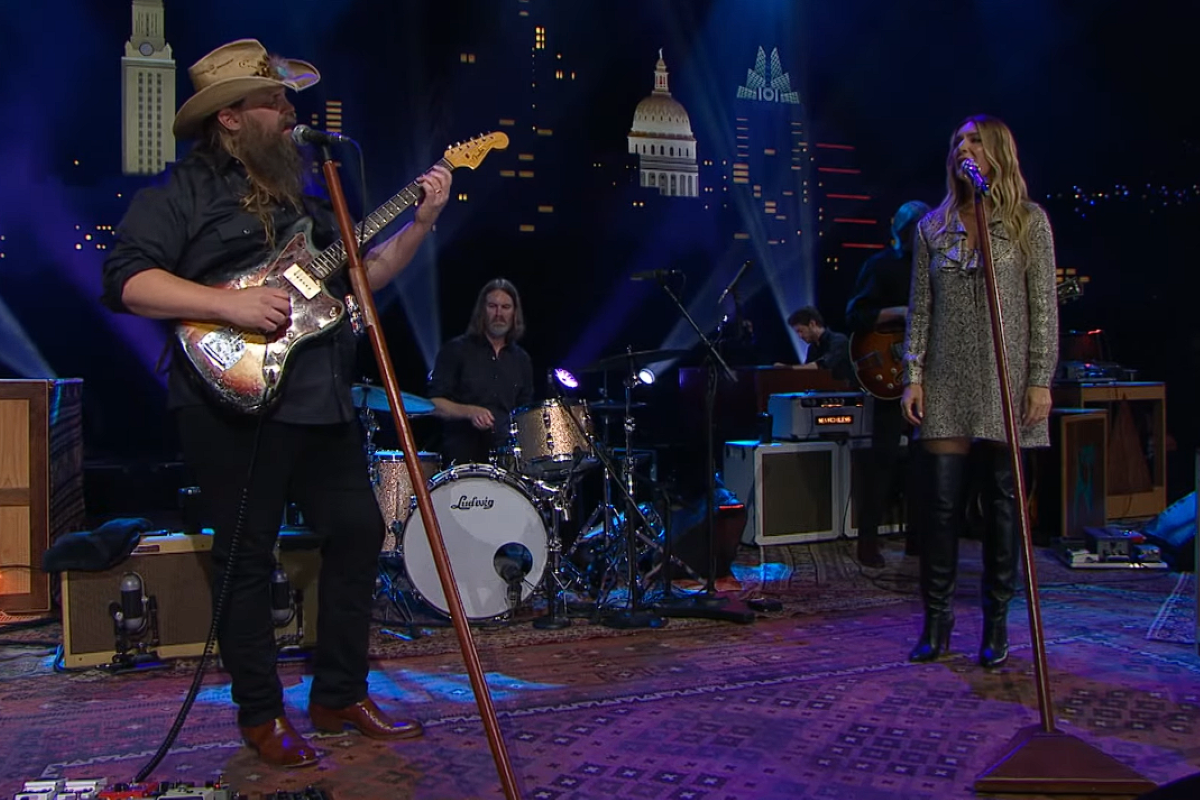 Chris Stapleton and his wife performing "it takes a woman"