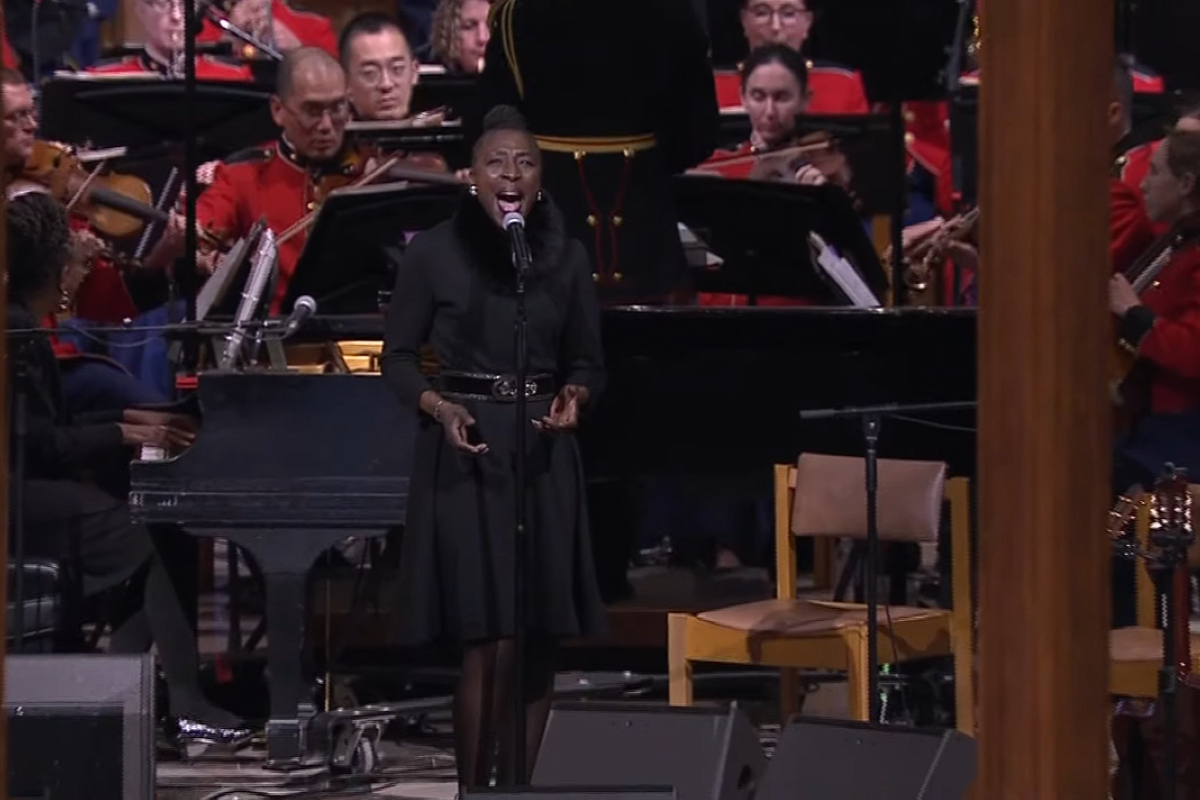 Phyllis Adams singing Amazing Grace